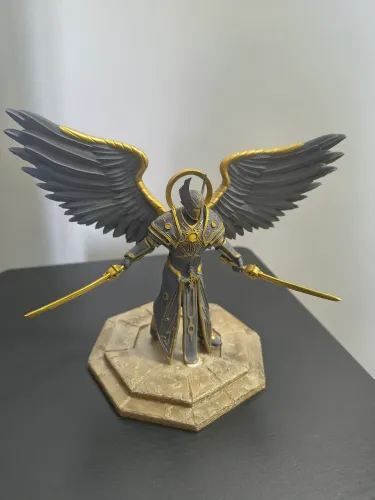 Action Figure Anjo Guerreiro