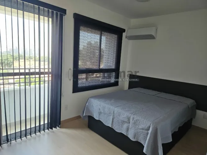 Studio mobiliado a 250 metros da estação Butantã
