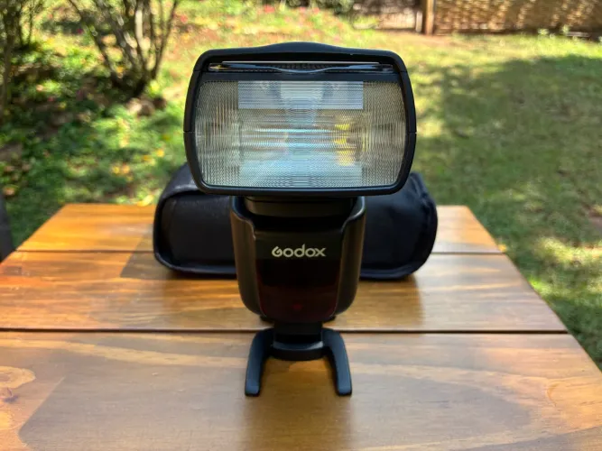 Flash Godox Tt585s Ttl Hss Para Sony Com Bolsa E Suporte