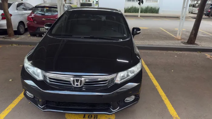 Honda Civic Sedan LXR 2.0 Flexone 16V Aut. 4P 2014