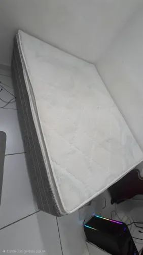 Cama de casal - semi nova 