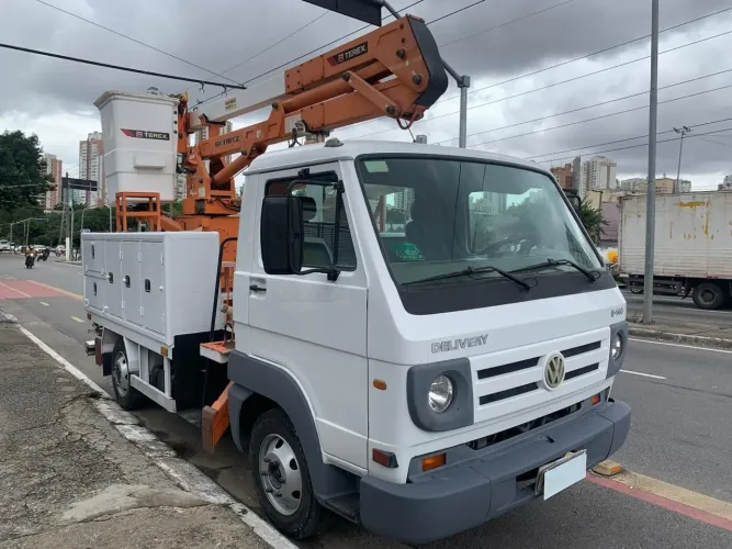 Volks 5.140 ano 2012 Cesto Aéreo R$ 165.000