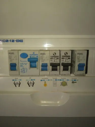 Quadro de energia WEQ completo