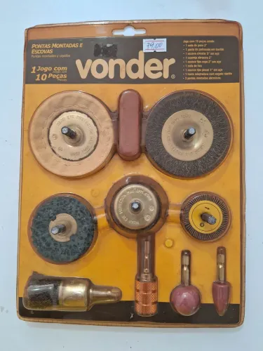 Kit com pontas montadas e escovas para furadeira