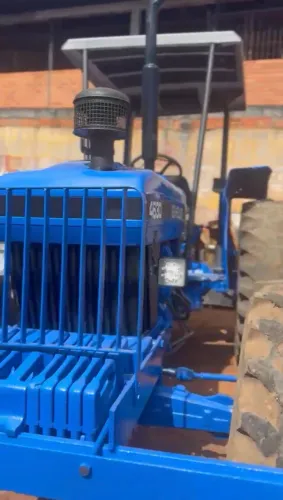 TRATOR NEW HOLLAND 4630 TRAÇADO
