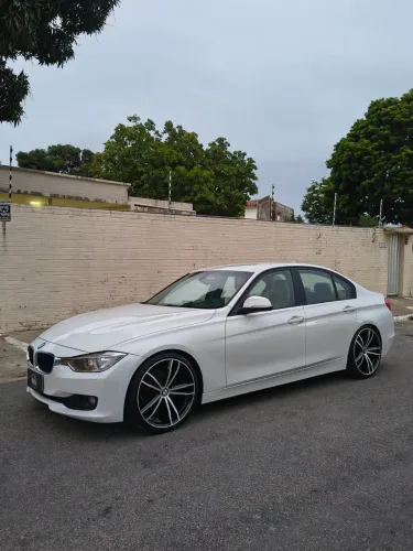 BMW 316I 1.6 TB 16V 136cv 4P 2014