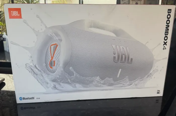 Jbl boombox 4 branca lacrada