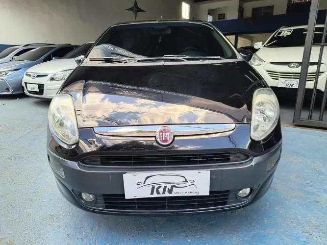 Fiat Punto Attractive 1.4 Fire Flex 8V 5P 2013