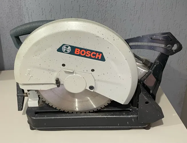 Serra poli corte Bosch GCO 2000