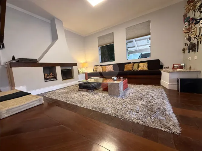 Sobrado com 4 quartos à venda em Jardim leonor mendes de barros - SP