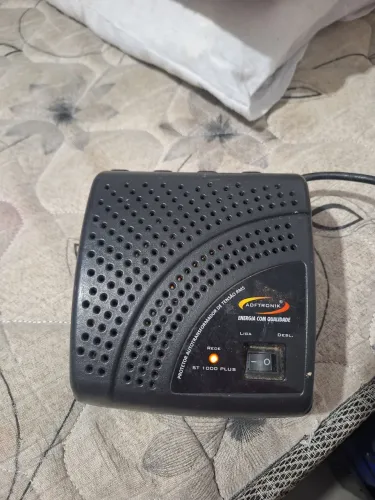 Protetor Automático / Estabilizador ST 1000 Plus