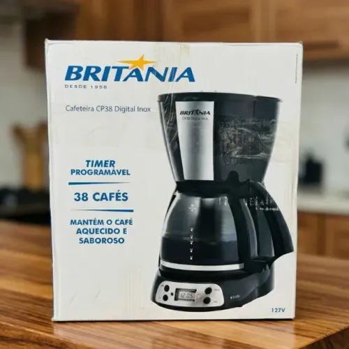 CAFETEIRA DIGITAL PROGRAMÁVEL - NOVA, NUNCA USADA