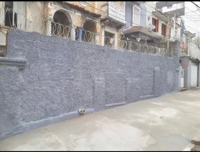FACHADA TOMBADA - TEM PLANTA APROVADA P/ CONSTRUÇÃO NA PREFEITURA. - A DOCUMENTAÇÃO EM O