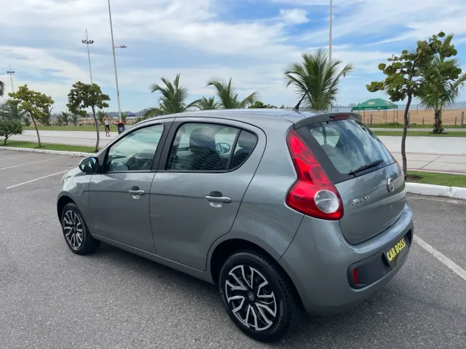 Fiat Palio Essence 1.6 Flex 16V 5P 2013