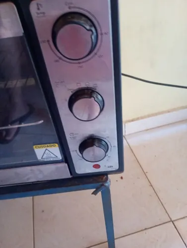 Fogão elétrico 60litros usado com algumas particularidades..no time..mas está funcionado