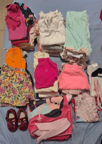 Lote de bebê menina 56 peças M, G e 1 ano