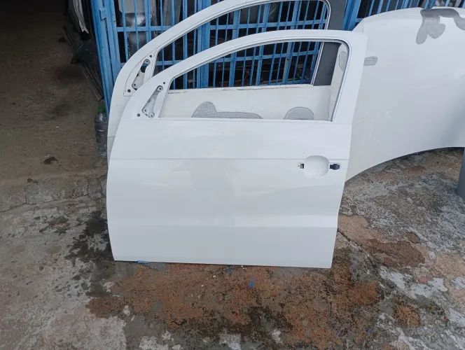 Porta gol G5 dianteiro ao G8 lado motorista  branco (ORIGINAL)