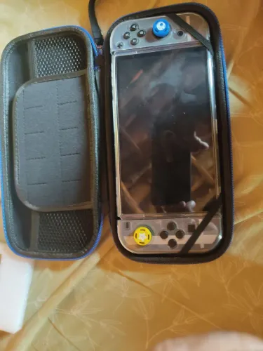Nintendo switch OLED (versão super smash Bros)