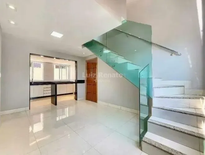 Cobertura à venda bairro Santo Antônio