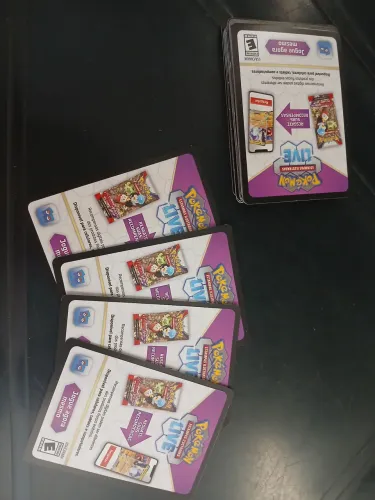 Códigos de pokemon tcg live