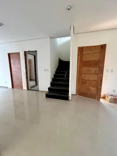 Condomínio Ferrara, Exclusiva Casa de Alto Padrão No TURU, CONSTRUÇAO