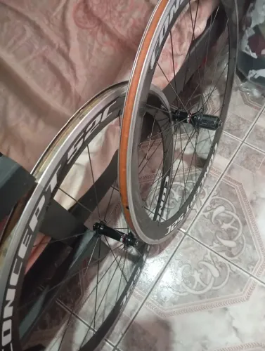 Rodas em carbono cubos arc