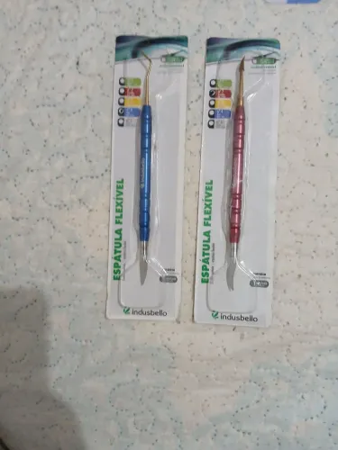 Espátula de resina 2 e 4