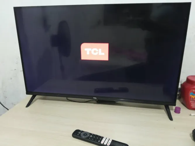 Vendo TV 32 polegada Smart marca TCL