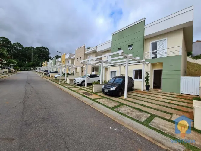 Casa com 3 dormitórios para alugar, 100 m² por R$ 4.321,33/mês - Granja Viana - Quebec Vil