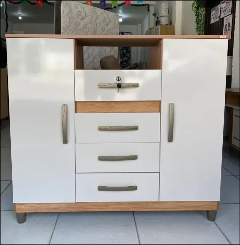 Cômoda Angra 2 Portas 4 Gavetas - Novo e Embalado!!