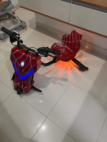 Triciclo elétrico de drift