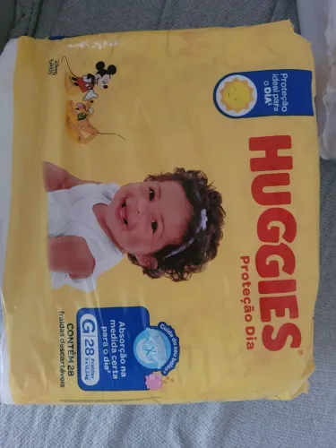 Pacote de 28 Fraldas Huggies Proteção Dia tamanho  G 