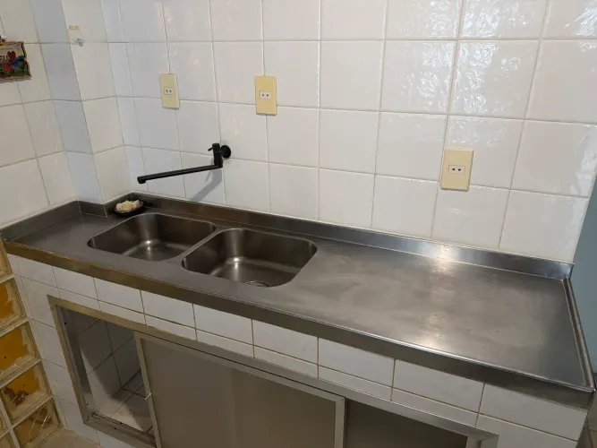 Pia dupla de inox + torneira