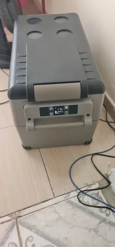 Vendo geladeira portátil  35 litros 