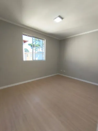 Apartamento todo reformado á venda no Santa Cândida