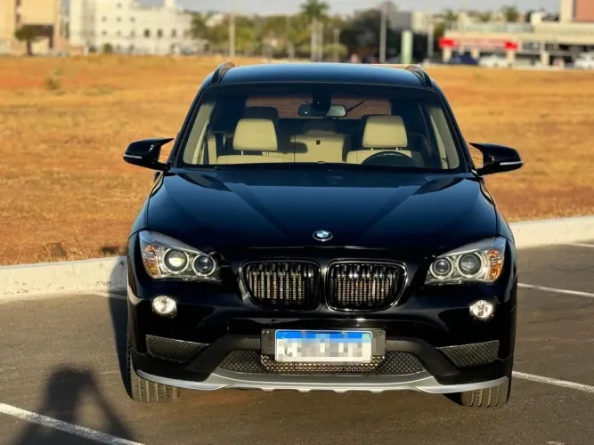 BMW X1 Sdrive 20I X-line 2.0 TB Active Flex 2015