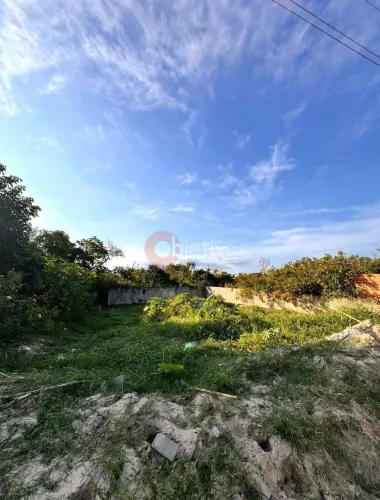 Terreno linear independente, 450 m², Vila do Peró - Cabo Frio