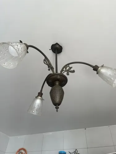 Lustre