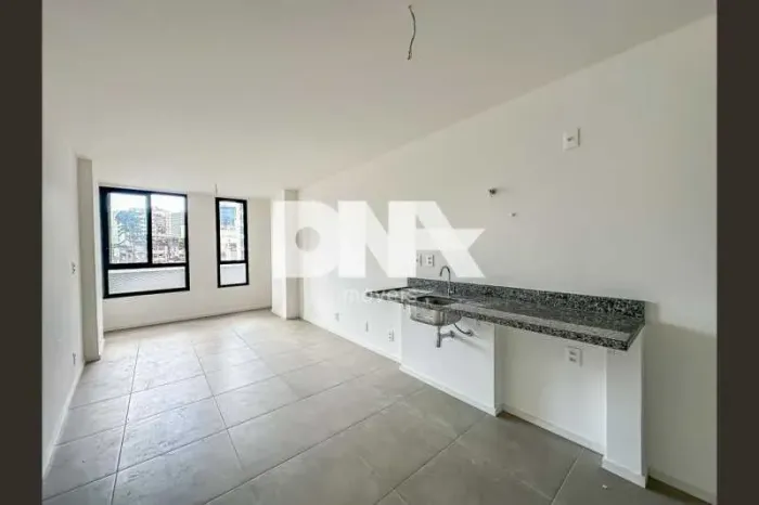 Apartamento : / Residencial / Centro