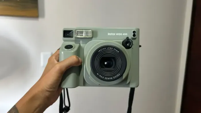 Câmera Instax Wide 400 VERDE + 2 pacotes FILME - Não funciona - Necessário Reparo