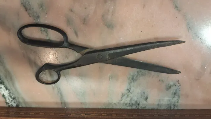 Antiga tesoura de cabelo 