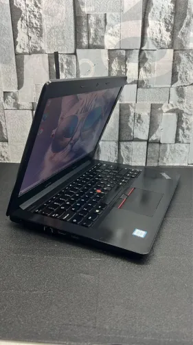 Notebook Lenovo Thinkpad i5 Quarta Geração 8Gb de Ram SSD 256gb