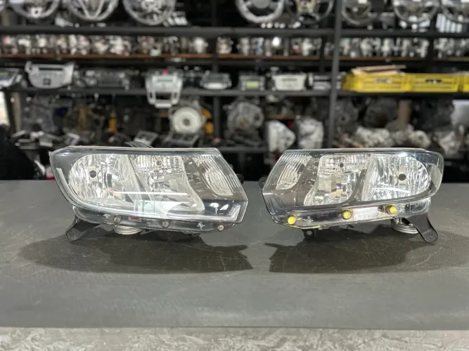 Par Farol Renault Sandero Logan 2015 á 2019