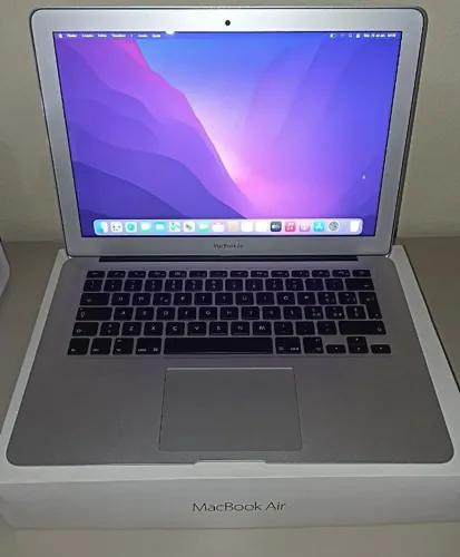 MacBook Air 13" 2017 (8GB RAM / 128GB SSD) - Estado de Novo na Caixa