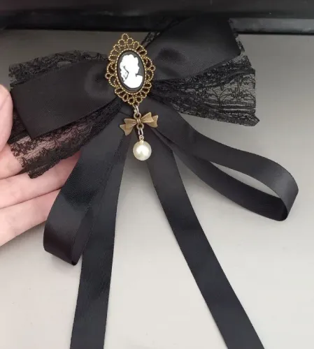 Broche de Camafeu Fita Cetim Longa (novo)