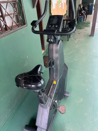 Bicicleta ergométrica Movement BM 2800 Pro