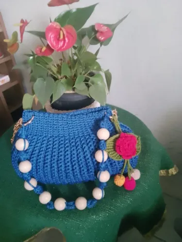 Bolsas de crochê feito a mão
