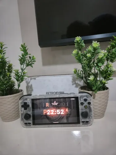 Retroid Pocket 4 Pro ( Produto ótimo estado )