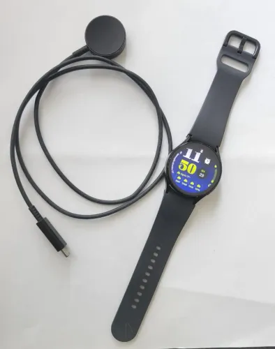 Smartwatch Samsung Galaxy Watch6 BT 40mm Tela Super AMOLED de 1.31" Grafite