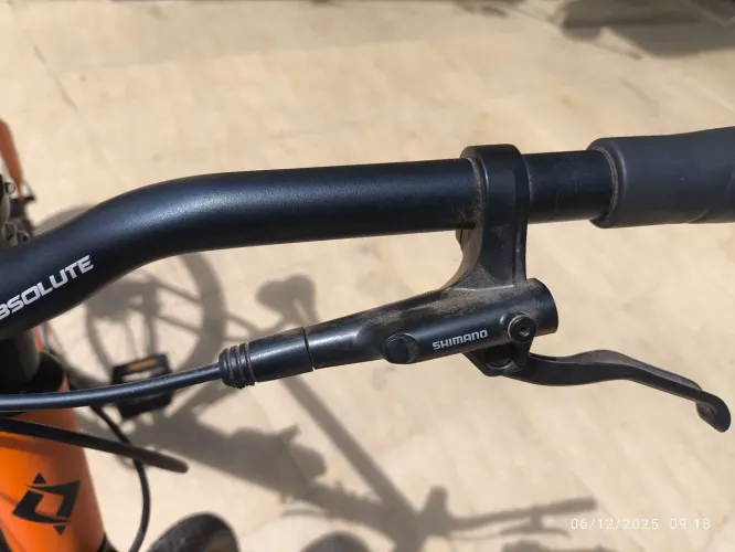 Bike First smit pro nova sem uso